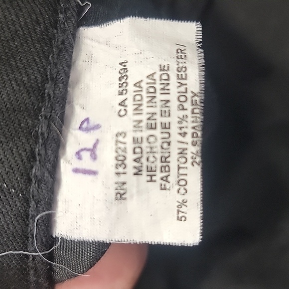 Lee Size 12P Regular Fit Boot Cut Mid Rise Black Jeans, Excellent Used Condition - Picture 10 of 14